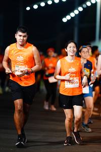 BIB: 23909
                            <button type="button" onclick="openModal(14925001)" class="btn btn-primary btn-sm float-right btn-popup" data-toggle="modal" data-target=".modal-high-quality">
                        <i class="fas fa-shopping-cart"></i> Add to Cart
                    </button>
                                            <button type="button" onclick="isThisMe(14925001, true)" class="btn btn-success btn-sm float-right btn-popup btn-isme hidden" data-toggle="tooltip" data-placement="bottom" title="นี่คือรูปของคุณใช่ไหม คลิกที่นี่เพื่อเอาเข้าอัลบั้ม">
                        <i class="fas fa-plus"></i> Add to album
                    </button>
                    <button type="button" onclick="isThisMe(14925001, false)" class="btn btn-warning btn-sm float-right btn-popup btn-isnotme hidden">
                        <i class="fas fa-ban"></i> Remove from album
                    </button>