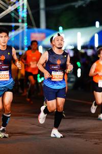 BIB: 0534, 25210
                            <button type="button" onclick="openModal(14802656)" class="btn btn-primary btn-sm float-right btn-popup" data-toggle="modal" data-target=".modal-high-quality">
                        <i class="fas fa-shopping-cart"></i> Add to Cart
                    </button>
                                            <button type="button" onclick="isThisMe(14802656, true)" class="btn btn-success btn-sm float-right btn-popup btn-isme hidden" data-toggle="tooltip" data-placement="bottom" title="นี่คือรูปของคุณใช่ไหม คลิกที่นี่เพื่อเอาเข้าอัลบั้ม">
                        <i class="fas fa-plus"></i> Add to album
                    </button>
                    <button type="button" onclick="isThisMe(14802656, false)" class="btn btn-warning btn-sm float-right btn-popup btn-isnotme hidden">
                        <i class="fas fa-ban"></i> Remove from album
                    </button>