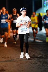 BIB: 47706
                            <button type="button" onclick="openModal(14575291)" class="btn btn-primary btn-sm float-right btn-popup" data-toggle="modal" data-target=".modal-high-quality">
                        <i class="fas fa-shopping-cart"></i> Add to Cart
                    </button>
                                            <button type="button" onclick="isThisMe(14575291, true)" class="btn btn-success btn-sm float-right btn-popup btn-isme hidden" data-toggle="tooltip" data-placement="bottom" title="นี่คือรูปของคุณใช่ไหม คลิกที่นี่เพื่อเอาเข้าอัลบั้ม">
                        <i class="fas fa-plus"></i> Add to album
                    </button>
                    <button type="button" onclick="isThisMe(14575291, false)" class="btn btn-warning btn-sm float-right btn-popup btn-isnotme hidden">
                        <i class="fas fa-ban"></i> Remove from album
                    </button>