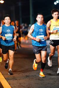 BIB: 405, 47037
                            <button type="button" onclick="openModal(14575006)" class="btn btn-primary btn-sm float-right btn-popup" data-toggle="modal" data-target=".modal-high-quality">
                        <i class="fas fa-shopping-cart"></i> Add to Cart
                    </button>
                                            <button type="button" onclick="isThisMe(14575006, true)" class="btn btn-success btn-sm float-right btn-popup btn-isme hidden" data-toggle="tooltip" data-placement="bottom" title="นี่คือรูปของคุณใช่ไหม คลิกที่นี่เพื่อเอาเข้าอัลบั้ม">
                        <i class="fas fa-plus"></i> Add to album
                    </button>
                    <button type="button" onclick="isThisMe(14575006, false)" class="btn btn-warning btn-sm float-right btn-popup btn-isnotme hidden">
                        <i class="fas fa-ban"></i> Remove from album
                    </button>