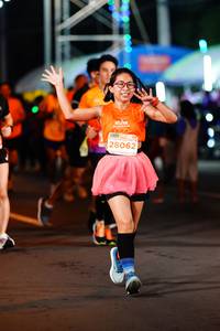 BIB: 28062
                            <button type="button" onclick="openModal(14824706)" class="btn btn-primary btn-sm float-right btn-popup" data-toggle="modal" data-target=".modal-high-quality">
                        <i class="fas fa-shopping-cart"></i> Add to Cart
                    </button>
                                            <button type="button" onclick="isThisMe(14824706, true)" class="btn btn-success btn-sm float-right btn-popup btn-isme hidden" data-toggle="tooltip" data-placement="bottom" title="นี่คือรูปของคุณใช่ไหม คลิกที่นี่เพื่อเอาเข้าอัลบั้ม">
                        <i class="fas fa-plus"></i> Add to album
                    </button>
                    <button type="button" onclick="isThisMe(14824706, false)" class="btn btn-warning btn-sm float-right btn-popup btn-isnotme hidden">
                        <i class="fas fa-ban"></i> Remove from album
                    </button>