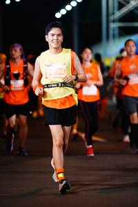 BIB: 095
                            <button type="button" onclick="openModal(14940536)" class="btn btn-primary btn-sm float-right btn-popup" data-toggle="modal" data-target=".modal-high-quality">
                        <i class="fas fa-shopping-cart"></i> Add to Cart
                    </button>
                                            <button type="button" onclick="isThisMe(14940536, true)" class="btn btn-success btn-sm float-right btn-popup btn-isme hidden" data-toggle="tooltip" data-placement="bottom" title="นี่คือรูปของคุณใช่ไหม คลิกที่นี่เพื่อเอาเข้าอัลบั้ม">
                        <i class="fas fa-plus"></i> Add to album
                    </button>
                    <button type="button" onclick="isThisMe(14940536, false)" class="btn btn-warning btn-sm float-right btn-popup btn-isnotme hidden">
                        <i class="fas fa-ban"></i> Remove from album
                    </button>