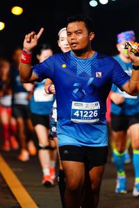 BIB: 41226
                            <button type="button" onclick="openModal(14629644)" class="btn btn-primary btn-sm float-right btn-popup" data-toggle="modal" data-target=".modal-high-quality">
                        <i class="fas fa-shopping-cart"></i> Add to Cart
                    </button>
                                            <button type="button" onclick="isThisMe(14629644, true)" class="btn btn-success btn-sm float-right btn-popup btn-isme hidden" data-toggle="tooltip" data-placement="bottom" title="นี่คือรูปของคุณใช่ไหม คลิกที่นี่เพื่อเอาเข้าอัลบั้ม">
                        <i class="fas fa-plus"></i> Add to album
                    </button>
                    <button type="button" onclick="isThisMe(14629644, false)" class="btn btn-warning btn-sm float-right btn-popup btn-isnotme hidden">
                        <i class="fas fa-ban"></i> Remove from album
                    </button>