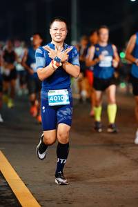 BIB: 4010
                            <button type="button" onclick="openModal(14626805)" class="btn btn-primary btn-sm float-right btn-popup" data-toggle="modal" data-target=".modal-high-quality">
                        <i class="fas fa-shopping-cart"></i> Add to Cart
                    </button>
                                            <button type="button" onclick="isThisMe(14626805, true)" class="btn btn-success btn-sm float-right btn-popup btn-isme hidden" data-toggle="tooltip" data-placement="bottom" title="นี่คือรูปของคุณใช่ไหม คลิกที่นี่เพื่อเอาเข้าอัลบั้ม">
                        <i class="fas fa-plus"></i> Add to album
                    </button>
                    <button type="button" onclick="isThisMe(14626805, false)" class="btn btn-warning btn-sm float-right btn-popup btn-isnotme hidden">
                        <i class="fas fa-ban"></i> Remove from album
                    </button>