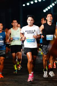 BIB: 40013, 45500, 40083, 062
                            <button type="button" onclick="openModal(14569152)" class="btn btn-primary btn-sm float-right btn-popup" data-toggle="modal" data-target=".modal-high-quality">
                        <i class="fas fa-shopping-cart"></i> Add to Cart
                    </button>
                                            <button type="button" onclick="isThisMe(14569152, true)" class="btn btn-success btn-sm float-right btn-popup btn-isme hidden" data-toggle="tooltip" data-placement="bottom" title="นี่คือรูปของคุณใช่ไหม คลิกที่นี่เพื่อเอาเข้าอัลบั้ม">
                        <i class="fas fa-plus"></i> Add to album
                    </button>
                    <button type="button" onclick="isThisMe(14569152, false)" class="btn btn-warning btn-sm float-right btn-popup btn-isnotme hidden">
                        <i class="fas fa-ban"></i> Remove from album
                    </button>