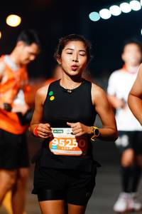 BIB: 95250, 1801
                            <button type="button" onclick="openModal(14922904)" class="btn btn-primary btn-sm float-right btn-popup" data-toggle="modal" data-target=".modal-high-quality">
                        <i class="fas fa-shopping-cart"></i> Add to Cart
                    </button>
                                            <button type="button" onclick="isThisMe(14922904, true)" class="btn btn-success btn-sm float-right btn-popup btn-isme hidden" data-toggle="tooltip" data-placement="bottom" title="นี่คือรูปของคุณใช่ไหม คลิกที่นี่เพื่อเอาเข้าอัลบั้ม">
                        <i class="fas fa-plus"></i> Add to album
                    </button>
                    <button type="button" onclick="isThisMe(14922904, false)" class="btn btn-warning btn-sm float-right btn-popup btn-isnotme hidden">
                        <i class="fas fa-ban"></i> Remove from album
                    </button>