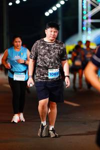 BIB: 1069, 76104
                            <button type="button" onclick="openModal(14431862)" class="btn btn-primary btn-sm float-right btn-popup" data-toggle="modal" data-target=".modal-high-quality">
                        <i class="fas fa-shopping-cart"></i> Add to Cart
                    </button>
                                            <button type="button" onclick="isThisMe(14431862, true)" class="btn btn-success btn-sm float-right btn-popup btn-isme hidden" data-toggle="tooltip" data-placement="bottom" title="นี่คือรูปของคุณใช่ไหม คลิกที่นี่เพื่อเอาเข้าอัลบั้ม">
                        <i class="fas fa-plus"></i> Add to album
                    </button>
                    <button type="button" onclick="isThisMe(14431862, false)" class="btn btn-warning btn-sm float-right btn-popup btn-isnotme hidden">
                        <i class="fas fa-ban"></i> Remove from album
                    </button>