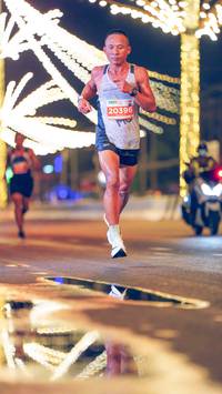 BIB: 00000, 20396
                            <button type="button" onclick="openModal(15538104)" class="btn btn-primary btn-sm float-right btn-popup" data-toggle="modal" data-target=".modal-high-quality">
                        <i class="fas fa-shopping-cart"></i> Add to Cart
                    </button>
                                            <button type="button" onclick="isThisMe(15538104, true)" class="btn btn-success btn-sm float-right btn-popup btn-isme hidden" data-toggle="tooltip" data-placement="bottom" title="นี่คือรูปของคุณใช่ไหม คลิกที่นี่เพื่อเอาเข้าอัลบั้ม">
                        <i class="fas fa-plus"></i> Add to album
                    </button>
                    <button type="button" onclick="isThisMe(15538104, false)" class="btn btn-warning btn-sm float-right btn-popup btn-isnotme hidden">
                        <i class="fas fa-ban"></i> Remove from album
                    </button>