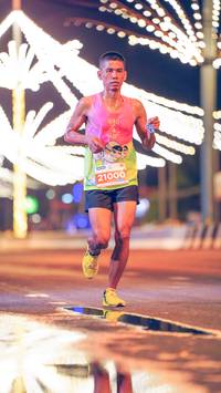 BIB: 21000
                            <button type="button" onclick="openModal(15540553)" class="btn btn-primary btn-sm float-right btn-popup" data-toggle="modal" data-target=".modal-high-quality">
                        <i class="fas fa-shopping-cart"></i> Add to Cart
                    </button>
                                            <button type="button" onclick="isThisMe(15540553, true)" class="btn btn-success btn-sm float-right btn-popup btn-isme hidden" data-toggle="tooltip" data-placement="bottom" title="นี่คือรูปของคุณใช่ไหม คลิกที่นี่เพื่อเอาเข้าอัลบั้ม">
                        <i class="fas fa-plus"></i> Add to album
                    </button>
                    <button type="button" onclick="isThisMe(15540553, false)" class="btn btn-warning btn-sm float-right btn-popup btn-isnotme hidden">
                        <i class="fas fa-ban"></i> Remove from album
                    </button>