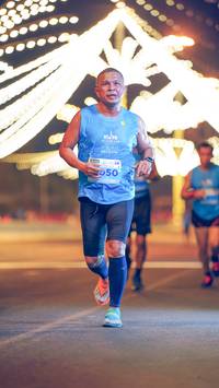 BIB: 050
                            <button type="button" onclick="openModal(15151620)" class="btn btn-primary btn-sm float-right btn-popup" data-toggle="modal" data-target=".modal-high-quality">
                        <i class="fas fa-shopping-cart"></i> Add to Cart
                    </button>
                                            <button type="button" onclick="isThisMe(15151620, true)" class="btn btn-success btn-sm float-right btn-popup btn-isme hidden" data-toggle="tooltip" data-placement="bottom" title="นี่คือรูปของคุณใช่ไหม คลิกที่นี่เพื่อเอาเข้าอัลบั้ม">
                        <i class="fas fa-plus"></i> Add to album
                    </button>
                    <button type="button" onclick="isThisMe(15151620, false)" class="btn btn-warning btn-sm float-right btn-popup btn-isnotme hidden">
                        <i class="fas fa-ban"></i> Remove from album
                    </button>