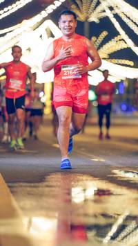 BIB: 2164, 0000
                            <button type="button" onclick="openModal(15497741)" class="btn btn-primary btn-sm float-right btn-popup" data-toggle="modal" data-target=".modal-high-quality">
                        <i class="fas fa-shopping-cart"></i> Add to Cart
                    </button>
                                            <button type="button" onclick="isThisMe(15497741, true)" class="btn btn-success btn-sm float-right btn-popup btn-isme hidden" data-toggle="tooltip" data-placement="bottom" title="นี่คือรูปของคุณใช่ไหม คลิกที่นี่เพื่อเอาเข้าอัลบั้ม">
                        <i class="fas fa-plus"></i> Add to album
                    </button>
                    <button type="button" onclick="isThisMe(15497741, false)" class="btn btn-warning btn-sm float-right btn-popup btn-isnotme hidden">
                        <i class="fas fa-ban"></i> Remove from album
                    </button>