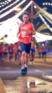 BIB: 25425
                            <button type="button" onclick="openModal(15473302)" class="btn btn-primary btn-sm float-right btn-popup" data-toggle="modal" data-target=".modal-high-quality">
                        <i class="fas fa-shopping-cart"></i> Add to Cart
                    </button>
                                            <button type="button" onclick="isThisMe(15473302, true)" class="btn btn-success btn-sm float-right btn-popup btn-isme hidden" data-toggle="tooltip" data-placement="bottom" title="นี่คือรูปของคุณใช่ไหม คลิกที่นี่เพื่อเอาเข้าอัลบั้ม">
                        <i class="fas fa-plus"></i> Add to album
                    </button>
                    <button type="button" onclick="isThisMe(15473302, false)" class="btn btn-warning btn-sm float-right btn-popup btn-isnotme hidden">
                        <i class="fas fa-ban"></i> Remove from album
                    </button>