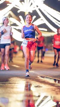 BIB: 403, 800
                            <button type="button" onclick="openModal(15499740)" class="btn btn-primary btn-sm float-right btn-popup" data-toggle="modal" data-target=".modal-high-quality">
                        <i class="fas fa-shopping-cart"></i> Add to Cart
                    </button>
                                            <button type="button" onclick="isThisMe(15499740, true)" class="btn btn-success btn-sm float-right btn-popup btn-isme hidden" data-toggle="tooltip" data-placement="bottom" title="นี่คือรูปของคุณใช่ไหม คลิกที่นี่เพื่อเอาเข้าอัลบั้ม">
                        <i class="fas fa-plus"></i> Add to album
                    </button>
                    <button type="button" onclick="isThisMe(15499740, false)" class="btn btn-warning btn-sm float-right btn-popup btn-isnotme hidden">
                        <i class="fas fa-ban"></i> Remove from album
                    </button>