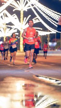 BIB: 922
                            <button type="button" onclick="openModal(15501493)" class="btn btn-primary btn-sm float-right btn-popup" data-toggle="modal" data-target=".modal-high-quality">
                        <i class="fas fa-shopping-cart"></i> Add to Cart
                    </button>
                                            <button type="button" onclick="isThisMe(15501493, true)" class="btn btn-success btn-sm float-right btn-popup btn-isme hidden" data-toggle="tooltip" data-placement="bottom" title="นี่คือรูปของคุณใช่ไหม คลิกที่นี่เพื่อเอาเข้าอัลบั้ม">
                        <i class="fas fa-plus"></i> Add to album
                    </button>
                    <button type="button" onclick="isThisMe(15501493, false)" class="btn btn-warning btn-sm float-right btn-popup btn-isnotme hidden">
                        <i class="fas fa-ban"></i> Remove from album
                    </button>