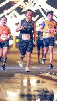 BIB: 23196, 29016
                            <button type="button" onclick="openModal(15500569)" class="btn btn-primary btn-sm float-right btn-popup" data-toggle="modal" data-target=".modal-high-quality">
                        <i class="fas fa-shopping-cart"></i> Add to Cart
                    </button>
                                            <button type="button" onclick="isThisMe(15500569, true)" class="btn btn-success btn-sm float-right btn-popup btn-isme hidden" data-toggle="tooltip" data-placement="bottom" title="นี่คือรูปของคุณใช่ไหม คลิกที่นี่เพื่อเอาเข้าอัลบั้ม">
                        <i class="fas fa-plus"></i> Add to album
                    </button>
                    <button type="button" onclick="isThisMe(15500569, false)" class="btn btn-warning btn-sm float-right btn-popup btn-isnotme hidden">
                        <i class="fas fa-ban"></i> Remove from album
                    </button>