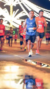 BIB: 574, 4002
                            <button type="button" onclick="openModal(15506705)" class="btn btn-primary btn-sm float-right btn-popup" data-toggle="modal" data-target=".modal-high-quality">
                        <i class="fas fa-shopping-cart"></i> Add to Cart
                    </button>
                                            <button type="button" onclick="isThisMe(15506705, true)" class="btn btn-success btn-sm float-right btn-popup btn-isme hidden" data-toggle="tooltip" data-placement="bottom" title="นี่คือรูปของคุณใช่ไหม คลิกที่นี่เพื่อเอาเข้าอัลบั้ม">
                        <i class="fas fa-plus"></i> Add to album
                    </button>
                    <button type="button" onclick="isThisMe(15506705, false)" class="btn btn-warning btn-sm float-right btn-popup btn-isnotme hidden">
                        <i class="fas fa-ban"></i> Remove from album
                    </button>