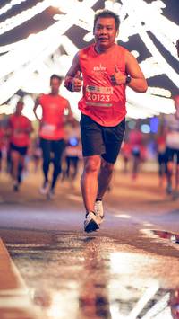 BIB: 20123
                            <button type="button" onclick="openModal(15506820)" class="btn btn-primary btn-sm float-right btn-popup" data-toggle="modal" data-target=".modal-high-quality">
                        <i class="fas fa-shopping-cart"></i> Add to Cart
                    </button>
                                            <button type="button" onclick="isThisMe(15506820, true)" class="btn btn-success btn-sm float-right btn-popup btn-isme hidden" data-toggle="tooltip" data-placement="bottom" title="นี่คือรูปของคุณใช่ไหม คลิกที่นี่เพื่อเอาเข้าอัลบั้ม">
                        <i class="fas fa-plus"></i> Add to album
                    </button>
                    <button type="button" onclick="isThisMe(15506820, false)" class="btn btn-warning btn-sm float-right btn-popup btn-isnotme hidden">
                        <i class="fas fa-ban"></i> Remove from album
                    </button>