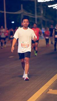 BIB: 21733
                            <button type="button" onclick="openModal(15522491)" class="btn btn-primary btn-sm float-right btn-popup" data-toggle="modal" data-target=".modal-high-quality">
                        <i class="fas fa-shopping-cart"></i> Add to Cart
                    </button>
                                            <button type="button" onclick="isThisMe(15522491, true)" class="btn btn-success btn-sm float-right btn-popup btn-isme hidden" data-toggle="tooltip" data-placement="bottom" title="นี่คือรูปของคุณใช่ไหม คลิกที่นี่เพื่อเอาเข้าอัลบั้ม">
                        <i class="fas fa-plus"></i> Add to album
                    </button>
                    <button type="button" onclick="isThisMe(15522491, false)" class="btn btn-warning btn-sm float-right btn-popup btn-isnotme hidden">
                        <i class="fas fa-ban"></i> Remove from album
                    </button>