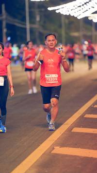 BIB: 75205
                            <button type="button" onclick="openModal(15510593)" class="btn btn-primary btn-sm float-right btn-popup" data-toggle="modal" data-target=".modal-high-quality">
                        <i class="fas fa-shopping-cart"></i> Add to Cart
                    </button>
                                            <button type="button" onclick="isThisMe(15510593, true)" class="btn btn-success btn-sm float-right btn-popup btn-isme hidden" data-toggle="tooltip" data-placement="bottom" title="นี่คือรูปของคุณใช่ไหม คลิกที่นี่เพื่อเอาเข้าอัลบั้ม">
                        <i class="fas fa-plus"></i> Add to album
                    </button>
                    <button type="button" onclick="isThisMe(15510593, false)" class="btn btn-warning btn-sm float-right btn-popup btn-isnotme hidden">
                        <i class="fas fa-ban"></i> Remove from album
                    </button>
