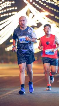 BIB: 1341, 1340
                            <button type="button" onclick="openModal(15200011)" class="btn btn-primary btn-sm float-right btn-popup" data-toggle="modal" data-target=".modal-high-quality">
                        <i class="fas fa-shopping-cart"></i> Add to Cart
                    </button>
                                            <button type="button" onclick="isThisMe(15200011, true)" class="btn btn-success btn-sm float-right btn-popup btn-isme hidden" data-toggle="tooltip" data-placement="bottom" title="นี่คือรูปของคุณใช่ไหม คลิกที่นี่เพื่อเอาเข้าอัลบั้ม">
                        <i class="fas fa-plus"></i> Add to album
                    </button>
                    <button type="button" onclick="isThisMe(15200011, false)" class="btn btn-warning btn-sm float-right btn-popup btn-isnotme hidden">
                        <i class="fas fa-ban"></i> Remove from album
                    </button>