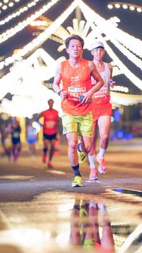 BIB: 0938
                            <button type="button" onclick="openModal(15549581)" class="btn btn-primary btn-sm float-right btn-popup" data-toggle="modal" data-target=".modal-high-quality">
                        <i class="fas fa-shopping-cart"></i> Add to Cart
                    </button>
                                            <button type="button" onclick="isThisMe(15549581, true)" class="btn btn-success btn-sm float-right btn-popup btn-isme hidden" data-toggle="tooltip" data-placement="bottom" title="นี่คือรูปของคุณใช่ไหม คลิกที่นี่เพื่อเอาเข้าอัลบั้ม">
                        <i class="fas fa-plus"></i> Add to album
                    </button>
                    <button type="button" onclick="isThisMe(15549581, false)" class="btn btn-warning btn-sm float-right btn-popup btn-isnotme hidden">
                        <i class="fas fa-ban"></i> Remove from album
                    </button>