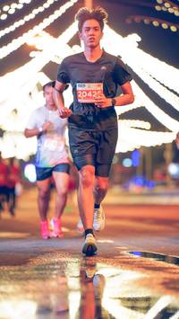 BIB: 20425
                            <button type="button" onclick="openModal(15548536)" class="btn btn-primary btn-sm float-right btn-popup" data-toggle="modal" data-target=".modal-high-quality">
                        <i class="fas fa-shopping-cart"></i> Add to Cart
                    </button>
                                            <button type="button" onclick="isThisMe(15548536, true)" class="btn btn-success btn-sm float-right btn-popup btn-isme hidden" data-toggle="tooltip" data-placement="bottom" title="นี่คือรูปของคุณใช่ไหม คลิกที่นี่เพื่อเอาเข้าอัลบั้ม">
                        <i class="fas fa-plus"></i> Add to album
                    </button>
                    <button type="button" onclick="isThisMe(15548536, false)" class="btn btn-warning btn-sm float-right btn-popup btn-isnotme hidden">
                        <i class="fas fa-ban"></i> Remove from album
                    </button>