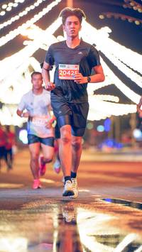 BIB: 20425
                            <button type="button" onclick="openModal(15548490)" class="btn btn-primary btn-sm float-right btn-popup" data-toggle="modal" data-target=".modal-high-quality">
                        <i class="fas fa-shopping-cart"></i> Add to Cart
                    </button>
                                            <button type="button" onclick="isThisMe(15548490, true)" class="btn btn-success btn-sm float-right btn-popup btn-isme hidden" data-toggle="tooltip" data-placement="bottom" title="นี่คือรูปของคุณใช่ไหม คลิกที่นี่เพื่อเอาเข้าอัลบั้ม">
                        <i class="fas fa-plus"></i> Add to album
                    </button>
                    <button type="button" onclick="isThisMe(15548490, false)" class="btn btn-warning btn-sm float-right btn-popup btn-isnotme hidden">
                        <i class="fas fa-ban"></i> Remove from album
                    </button>