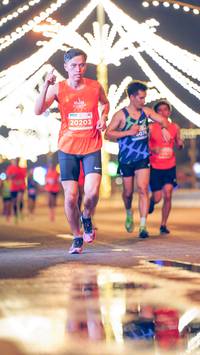 BIB: 20203
                            <button type="button" onclick="openModal(15548918)" class="btn btn-primary btn-sm float-right btn-popup" data-toggle="modal" data-target=".modal-high-quality">
                        <i class="fas fa-shopping-cart"></i> Add to Cart
                    </button>
                                            <button type="button" onclick="isThisMe(15548918, true)" class="btn btn-success btn-sm float-right btn-popup btn-isme hidden" data-toggle="tooltip" data-placement="bottom" title="นี่คือรูปของคุณใช่ไหม คลิกที่นี่เพื่อเอาเข้าอัลบั้ม">
                        <i class="fas fa-plus"></i> Add to album
                    </button>
                    <button type="button" onclick="isThisMe(15548918, false)" class="btn btn-warning btn-sm float-right btn-popup btn-isnotme hidden">
                        <i class="fas fa-ban"></i> Remove from album
                    </button>