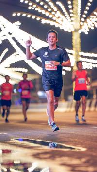 BIB: 2184
                            <button type="button" onclick="openModal(15550433)" class="btn btn-primary btn-sm float-right btn-popup" data-toggle="modal" data-target=".modal-high-quality">
                        <i class="fas fa-shopping-cart"></i> Add to Cart
                    </button>
                                            <button type="button" onclick="isThisMe(15550433, true)" class="btn btn-success btn-sm float-right btn-popup btn-isme hidden" data-toggle="tooltip" data-placement="bottom" title="นี่คือรูปของคุณใช่ไหม คลิกที่นี่เพื่อเอาเข้าอัลบั้ม">
                        <i class="fas fa-plus"></i> Add to album
                    </button>
                    <button type="button" onclick="isThisMe(15550433, false)" class="btn btn-warning btn-sm float-right btn-popup btn-isnotme hidden">
                        <i class="fas fa-ban"></i> Remove from album
                    </button>