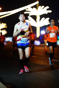 BIB: 104, 41910
                            <button type="button" onclick="openModal(15395007)" class="btn btn-primary btn-sm float-right btn-popup" data-toggle="modal" data-target=".modal-high-quality">
                        <i class="fas fa-shopping-cart"></i> Add to Cart
                    </button>
                                            <button type="button" onclick="isThisMe(15395007, true)" class="btn btn-success btn-sm float-right btn-popup btn-isme hidden" data-toggle="tooltip" data-placement="bottom" title="นี่คือรูปของคุณใช่ไหม คลิกที่นี่เพื่อเอาเข้าอัลบั้ม">
                        <i class="fas fa-plus"></i> Add to album
                    </button>
                    <button type="button" onclick="isThisMe(15395007, false)" class="btn btn-warning btn-sm float-right btn-popup btn-isnotme hidden">
                        <i class="fas fa-ban"></i> Remove from album
                    </button>