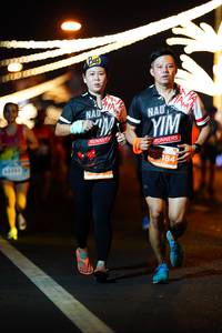 BIB: 95184
                            <button type="button" onclick="openModal(15473628)" class="btn btn-primary btn-sm float-right btn-popup" data-toggle="modal" data-target=".modal-high-quality">
                        <i class="fas fa-shopping-cart"></i> Add to Cart
                    </button>
                                            <button type="button" onclick="isThisMe(15473628, true)" class="btn btn-success btn-sm float-right btn-popup btn-isme hidden" data-toggle="tooltip" data-placement="bottom" title="นี่คือรูปของคุณใช่ไหม คลิกที่นี่เพื่อเอาเข้าอัลบั้ม">
                        <i class="fas fa-plus"></i> Add to album
                    </button>
                    <button type="button" onclick="isThisMe(15473628, false)" class="btn btn-warning btn-sm float-right btn-popup btn-isnotme hidden">
                        <i class="fas fa-ban"></i> Remove from album
                    </button>