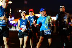 BIB: 46152, 41027, 8067, 45041
                            <button type="button" onclick="openModal(15501133)" class="btn btn-primary btn-sm float-right btn-popup" data-toggle="modal" data-target=".modal-high-quality">
                        <i class="fas fa-shopping-cart"></i> Add to Cart
                    </button>
                                            <button type="button" onclick="isThisMe(15501133, true)" class="btn btn-success btn-sm float-right btn-popup btn-isme hidden" data-toggle="tooltip" data-placement="bottom" title="นี่คือรูปของคุณใช่ไหม คลิกที่นี่เพื่อเอาเข้าอัลบั้ม">
                        <i class="fas fa-plus"></i> Add to album
                    </button>
                    <button type="button" onclick="isThisMe(15501133, false)" class="btn btn-warning btn-sm float-right btn-popup btn-isnotme hidden">
                        <i class="fas fa-ban"></i> Remove from album
                    </button>
