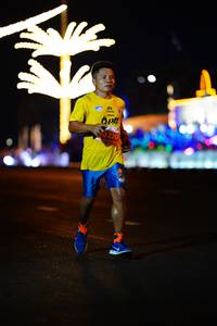 BIB: 29341
                            <button type="button" onclick="openModal(14085784)" class="btn btn-primary btn-sm float-right btn-popup" data-toggle="modal" data-target=".modal-high-quality">
                        <i class="fas fa-shopping-cart"></i> Add to Cart
                    </button>
                                            <button type="button" onclick="isThisMe(14085784, true)" class="btn btn-success btn-sm float-right btn-popup btn-isme hidden" data-toggle="tooltip" data-placement="bottom" title="นี่คือรูปของคุณใช่ไหม คลิกที่นี่เพื่อเอาเข้าอัลบั้ม">
                        <i class="fas fa-plus"></i> Add to album
                    </button>
                    <button type="button" onclick="isThisMe(14085784, false)" class="btn btn-warning btn-sm float-right btn-popup btn-isnotme hidden">
                        <i class="fas fa-ban"></i> Remove from album
                    </button>