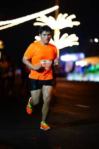 BIB: 693
                            <button type="button" onclick="openModal(14033278)" class="btn btn-primary btn-sm float-right btn-popup" data-toggle="modal" data-target=".modal-high-quality">
                        <i class="fas fa-shopping-cart"></i> Add to Cart
                    </button>
                                            <button type="button" onclick="isThisMe(14033278, true)" class="btn btn-success btn-sm float-right btn-popup btn-isme hidden" data-toggle="tooltip" data-placement="bottom" title="นี่คือรูปของคุณใช่ไหม คลิกที่นี่เพื่อเอาเข้าอัลบั้ม">
                        <i class="fas fa-plus"></i> Add to album
                    </button>
                    <button type="button" onclick="isThisMe(14033278, false)" class="btn btn-warning btn-sm float-right btn-popup btn-isnotme hidden">
                        <i class="fas fa-ban"></i> Remove from album
                    </button>