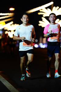 BIB: 22276, 219, 24222
                            <button type="button" onclick="openModal(14029827)" class="btn btn-primary btn-sm float-right btn-popup" data-toggle="modal" data-target=".modal-high-quality">
                        <i class="fas fa-shopping-cart"></i> Add to Cart
                    </button>
                                            <button type="button" onclick="isThisMe(14029827, true)" class="btn btn-success btn-sm float-right btn-popup btn-isme hidden" data-toggle="tooltip" data-placement="bottom" title="นี่คือรูปของคุณใช่ไหม คลิกที่นี่เพื่อเอาเข้าอัลบั้ม">
                        <i class="fas fa-plus"></i> Add to album
                    </button>
                    <button type="button" onclick="isThisMe(14029827, false)" class="btn btn-warning btn-sm float-right btn-popup btn-isnotme hidden">
                        <i class="fas fa-ban"></i> Remove from album
                    </button>