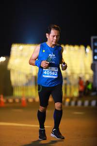 BIB: 40582
                            <button type="button" onclick="openModal(14136073)" class="btn btn-primary btn-sm float-right btn-popup" data-toggle="modal" data-target=".modal-high-quality">
                        <i class="fas fa-shopping-cart"></i> Add to Cart
                    </button>
                                            <button type="button" onclick="isThisMe(14136073, true)" class="btn btn-success btn-sm float-right btn-popup btn-isme hidden" data-toggle="tooltip" data-placement="bottom" title="นี่คือรูปของคุณใช่ไหม คลิกที่นี่เพื่อเอาเข้าอัลบั้ม">
                        <i class="fas fa-plus"></i> Add to album
                    </button>
                    <button type="button" onclick="isThisMe(14136073, false)" class="btn btn-warning btn-sm float-right btn-popup btn-isnotme hidden">
                        <i class="fas fa-ban"></i> Remove from album
                    </button>