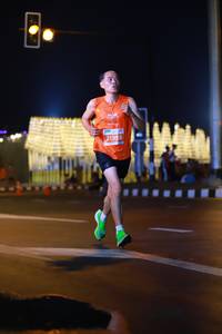 BIB: 21528
                            <button type="button" onclick="openModal(13808195)" class="btn btn-primary btn-sm float-right btn-popup" data-toggle="modal" data-target=".modal-high-quality">
                        <i class="fas fa-shopping-cart"></i> Add to Cart
                    </button>
                                            <button type="button" onclick="isThisMe(13808195, true)" class="btn btn-success btn-sm float-right btn-popup btn-isme hidden" data-toggle="tooltip" data-placement="bottom" title="นี่คือรูปของคุณใช่ไหม คลิกที่นี่เพื่อเอาเข้าอัลบั้ม">
                        <i class="fas fa-plus"></i> Add to album
                    </button>
                    <button type="button" onclick="isThisMe(13808195, false)" class="btn btn-warning btn-sm float-right btn-popup btn-isnotme hidden">
                        <i class="fas fa-ban"></i> Remove from album
                    </button>
