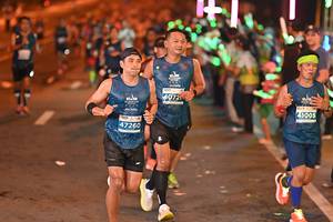 BIB: 4072, 41005, 47260
                            <button type="button" onclick="openModal(14692739)" class="btn btn-primary btn-sm float-right btn-popup" data-toggle="modal" data-target=".modal-high-quality">
                        <i class="fas fa-shopping-cart"></i> Add to Cart
                    </button>
                                            <button type="button" onclick="isThisMe(14692739, true)" class="btn btn-success btn-sm float-right btn-popup btn-isme hidden" data-toggle="tooltip" data-placement="bottom" title="นี่คือรูปของคุณใช่ไหม คลิกที่นี่เพื่อเอาเข้าอัลบั้ม">
                        <i class="fas fa-plus"></i> Add to album
                    </button>
                    <button type="button" onclick="isThisMe(14692739, false)" class="btn btn-warning btn-sm float-right btn-popup btn-isnotme hidden">
                        <i class="fas fa-ban"></i> Remove from album
                    </button>