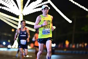 BIB: 40679
                            <button type="button" onclick="openModal(14920339)" class="btn btn-primary btn-sm float-right btn-popup" data-toggle="modal" data-target=".modal-high-quality">
                        <i class="fas fa-shopping-cart"></i> Add to Cart
                    </button>
                                            <button type="button" onclick="isThisMe(14920339, true)" class="btn btn-success btn-sm float-right btn-popup btn-isme hidden" data-toggle="tooltip" data-placement="bottom" title="นี่คือรูปของคุณใช่ไหม คลิกที่นี่เพื่อเอาเข้าอัลบั้ม">
                        <i class="fas fa-plus"></i> Add to album
                    </button>
                    <button type="button" onclick="isThisMe(14920339, false)" class="btn btn-warning btn-sm float-right btn-popup btn-isnotme hidden">
                        <i class="fas fa-ban"></i> Remove from album
                    </button>