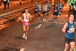 BIB: 95060, 452
                            <button type="button" onclick="openModal(14640563)" class="btn btn-primary btn-sm float-right btn-popup" data-toggle="modal" data-target=".modal-high-quality">
                        <i class="fas fa-shopping-cart"></i> Add to Cart
                    </button>
                                            <button type="button" onclick="isThisMe(14640563, true)" class="btn btn-success btn-sm float-right btn-popup btn-isme hidden" data-toggle="tooltip" data-placement="bottom" title="นี่คือรูปของคุณใช่ไหม คลิกที่นี่เพื่อเอาเข้าอัลบั้ม">
                        <i class="fas fa-plus"></i> Add to album
                    </button>
                    <button type="button" onclick="isThisMe(14640563, false)" class="btn btn-warning btn-sm float-right btn-popup btn-isnotme hidden">
                        <i class="fas fa-ban"></i> Remove from album
                    </button>