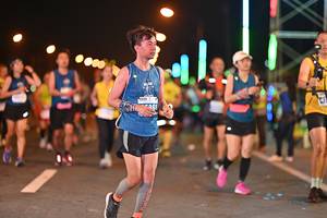 BIB: 0000
                            <button type="button" onclick="openModal(14957796)" class="btn btn-primary btn-sm float-right btn-popup" data-toggle="modal" data-target=".modal-high-quality">
                        <i class="fas fa-shopping-cart"></i> Add to Cart
                    </button>
                                            <button type="button" onclick="isThisMe(14957796, true)" class="btn btn-success btn-sm float-right btn-popup btn-isme hidden" data-toggle="tooltip" data-placement="bottom" title="นี่คือรูปของคุณใช่ไหม คลิกที่นี่เพื่อเอาเข้าอัลบั้ม">
                        <i class="fas fa-plus"></i> Add to album
                    </button>
                    <button type="button" onclick="isThisMe(14957796, false)" class="btn btn-warning btn-sm float-right btn-popup btn-isnotme hidden">
                        <i class="fas fa-ban"></i> Remove from album
                    </button>