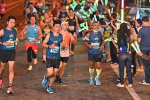 BIB: 969, 7341, 5765
                            <button type="button" onclick="openModal(14641663)" class="btn btn-primary btn-sm float-right btn-popup" data-toggle="modal" data-target=".modal-high-quality">
                        <i class="fas fa-shopping-cart"></i> Add to Cart
                    </button>
                                            <button type="button" onclick="isThisMe(14641663, true)" class="btn btn-success btn-sm float-right btn-popup btn-isme hidden" data-toggle="tooltip" data-placement="bottom" title="นี่คือรูปของคุณใช่ไหม คลิกที่นี่เพื่อเอาเข้าอัลบั้ม">
                        <i class="fas fa-plus"></i> Add to album
                    </button>
                    <button type="button" onclick="isThisMe(14641663, false)" class="btn btn-warning btn-sm float-right btn-popup btn-isnotme hidden">
                        <i class="fas fa-ban"></i> Remove from album
                    </button>