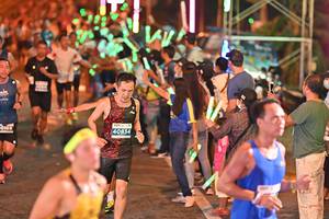 BIB: 40834
                            <button type="button" onclick="openModal(14637169)" class="btn btn-primary btn-sm float-right btn-popup" data-toggle="modal" data-target=".modal-high-quality">
                        <i class="fas fa-shopping-cart"></i> Add to Cart
                    </button>
                                            <button type="button" onclick="isThisMe(14637169, true)" class="btn btn-success btn-sm float-right btn-popup btn-isme hidden" data-toggle="tooltip" data-placement="bottom" title="นี่คือรูปของคุณใช่ไหม คลิกที่นี่เพื่อเอาเข้าอัลบั้ม">
                        <i class="fas fa-plus"></i> Add to album
                    </button>
                    <button type="button" onclick="isThisMe(14637169, false)" class="btn btn-warning btn-sm float-right btn-popup btn-isnotme hidden">
                        <i class="fas fa-ban"></i> Remove from album
                    </button>