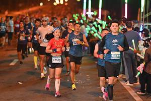 BIB: 400, 45549, 47556
                            <button type="button" onclick="openModal(14706788)" class="btn btn-primary btn-sm float-right btn-popup" data-toggle="modal" data-target=".modal-high-quality">
                        <i class="fas fa-shopping-cart"></i> Add to Cart
                    </button>
                                            <button type="button" onclick="isThisMe(14706788, true)" class="btn btn-success btn-sm float-right btn-popup btn-isme hidden" data-toggle="tooltip" data-placement="bottom" title="นี่คือรูปของคุณใช่ไหม คลิกที่นี่เพื่อเอาเข้าอัลบั้ม">
                        <i class="fas fa-plus"></i> Add to album
                    </button>
                    <button type="button" onclick="isThisMe(14706788, false)" class="btn btn-warning btn-sm float-right btn-popup btn-isnotme hidden">
                        <i class="fas fa-ban"></i> Remove from album
                    </button>