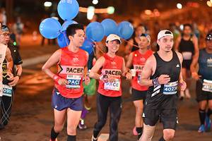 BIB: 4023, 091
                            <button type="button" onclick="openModal(14698818)" class="btn btn-primary btn-sm float-right btn-popup" data-toggle="modal" data-target=".modal-high-quality">
                        <i class="fas fa-shopping-cart"></i> Add to Cart
                    </button>
                                            <button type="button" onclick="isThisMe(14698818, true)" class="btn btn-success btn-sm float-right btn-popup btn-isme hidden" data-toggle="tooltip" data-placement="bottom" title="นี่คือรูปของคุณใช่ไหม คลิกที่นี่เพื่อเอาเข้าอัลบั้ม">
                        <i class="fas fa-plus"></i> Add to album
                    </button>
                    <button type="button" onclick="isThisMe(14698818, false)" class="btn btn-warning btn-sm float-right btn-popup btn-isnotme hidden">
                        <i class="fas fa-ban"></i> Remove from album
                    </button>