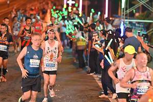 BIB: 40577, 95035, 41493, 4082
                            <button type="button" onclick="openModal(14633528)" class="btn btn-primary btn-sm float-right btn-popup" data-toggle="modal" data-target=".modal-high-quality">
                        <i class="fas fa-shopping-cart"></i> Add to Cart
                    </button>
                                            <button type="button" onclick="isThisMe(14633528, true)" class="btn btn-success btn-sm float-right btn-popup btn-isme hidden" data-toggle="tooltip" data-placement="bottom" title="นี่คือรูปของคุณใช่ไหม คลิกที่นี่เพื่อเอาเข้าอัลบั้ม">
                        <i class="fas fa-plus"></i> Add to album
                    </button>
                    <button type="button" onclick="isThisMe(14633528, false)" class="btn btn-warning btn-sm float-right btn-popup btn-isnotme hidden">
                        <i class="fas fa-ban"></i> Remove from album
                    </button>