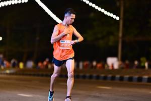 BIB: 2105
                            <button type="button" onclick="openModal(14922555)" class="btn btn-primary btn-sm float-right btn-popup" data-toggle="modal" data-target=".modal-high-quality">
                        <i class="fas fa-shopping-cart"></i> Add to Cart
                    </button>
                                            <button type="button" onclick="isThisMe(14922555, true)" class="btn btn-success btn-sm float-right btn-popup btn-isme hidden" data-toggle="tooltip" data-placement="bottom" title="นี่คือรูปของคุณใช่ไหม คลิกที่นี่เพื่อเอาเข้าอัลบั้ม">
                        <i class="fas fa-plus"></i> Add to album
                    </button>
                    <button type="button" onclick="isThisMe(14922555, false)" class="btn btn-warning btn-sm float-right btn-popup btn-isnotme hidden">
                        <i class="fas fa-ban"></i> Remove from album
                    </button>