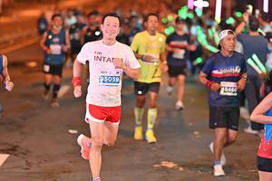 BIB: 95059, 5460
                            <button type="button" onclick="openModal(14719611)" class="btn btn-primary btn-sm float-right btn-popup" data-toggle="modal" data-target=".modal-high-quality">
                        <i class="fas fa-shopping-cart"></i> Add to Cart
                    </button>
                                            <button type="button" onclick="isThisMe(14719611, true)" class="btn btn-success btn-sm float-right btn-popup btn-isme hidden" data-toggle="tooltip" data-placement="bottom" title="นี่คือรูปของคุณใช่ไหม คลิกที่นี่เพื่อเอาเข้าอัลบั้ม">
                        <i class="fas fa-plus"></i> Add to album
                    </button>
                    <button type="button" onclick="isThisMe(14719611, false)" class="btn btn-warning btn-sm float-right btn-popup btn-isnotme hidden">
                        <i class="fas fa-ban"></i> Remove from album
                    </button>