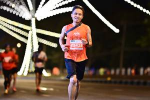 BIB: 25425
                            <button type="button" onclick="openModal(14933374)" class="btn btn-primary btn-sm float-right btn-popup" data-toggle="modal" data-target=".modal-high-quality">
                        <i class="fas fa-shopping-cart"></i> Add to Cart
                    </button>
                                            <button type="button" onclick="isThisMe(14933374, true)" class="btn btn-success btn-sm float-right btn-popup btn-isme hidden" data-toggle="tooltip" data-placement="bottom" title="นี่คือรูปของคุณใช่ไหม คลิกที่นี่เพื่อเอาเข้าอัลบั้ม">
                        <i class="fas fa-plus"></i> Add to album
                    </button>
                    <button type="button" onclick="isThisMe(14933374, false)" class="btn btn-warning btn-sm float-right btn-popup btn-isnotme hidden">
                        <i class="fas fa-ban"></i> Remove from album
                    </button>