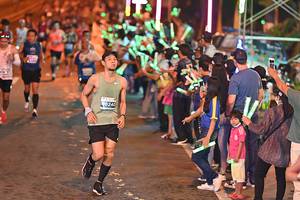 BIB: 0240
                            <button type="button" onclick="openModal(14635494)" class="btn btn-primary btn-sm float-right btn-popup" data-toggle="modal" data-target=".modal-high-quality">
                        <i class="fas fa-shopping-cart"></i> Add to Cart
                    </button>
                                            <button type="button" onclick="isThisMe(14635494, true)" class="btn btn-success btn-sm float-right btn-popup btn-isme hidden" data-toggle="tooltip" data-placement="bottom" title="นี่คือรูปของคุณใช่ไหม คลิกที่นี่เพื่อเอาเข้าอัลบั้ม">
                        <i class="fas fa-plus"></i> Add to album
                    </button>
                    <button type="button" onclick="isThisMe(14635494, false)" class="btn btn-warning btn-sm float-right btn-popup btn-isnotme hidden">
                        <i class="fas fa-ban"></i> Remove from album
                    </button>